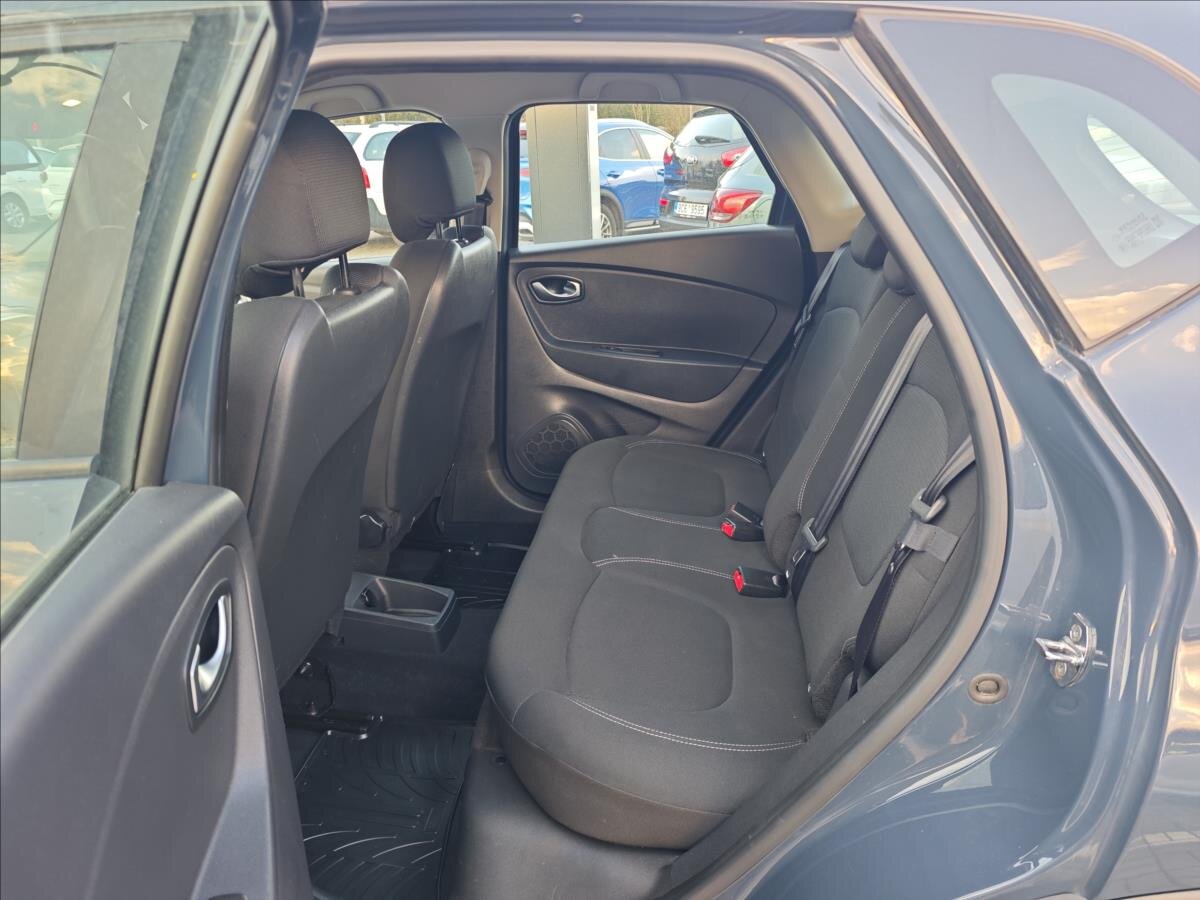 Renault Captur SUV / Terénní 898,0 66 kw
