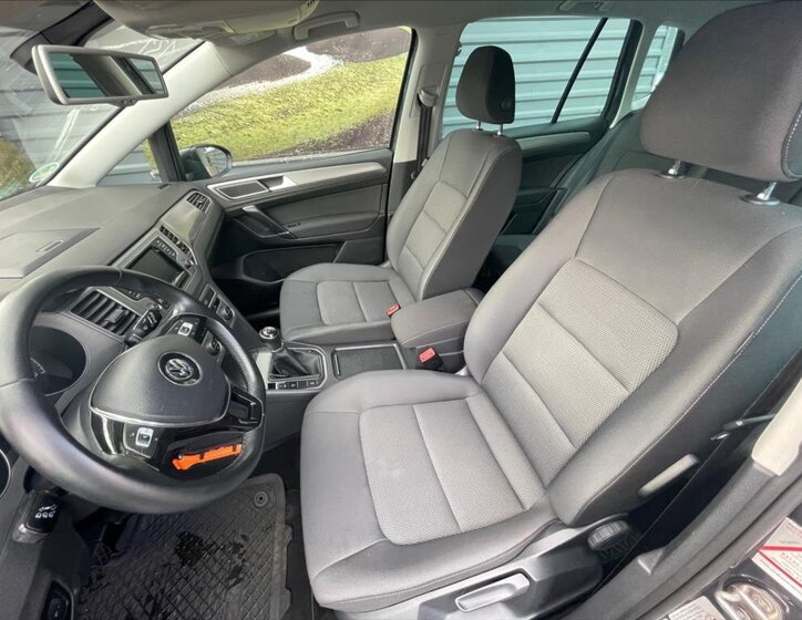 Volkswagen Golf Sportsvan 11