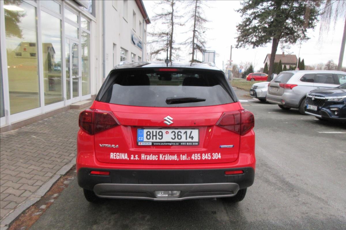 Suzuki Vitara SUV 1,4 l 81 kw