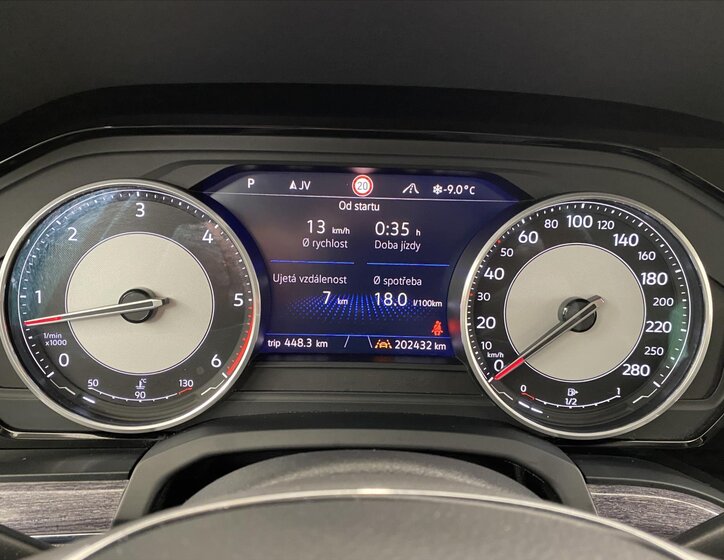 Volkswagen Touareg SUV / Terénní 3,0 l 170 kw