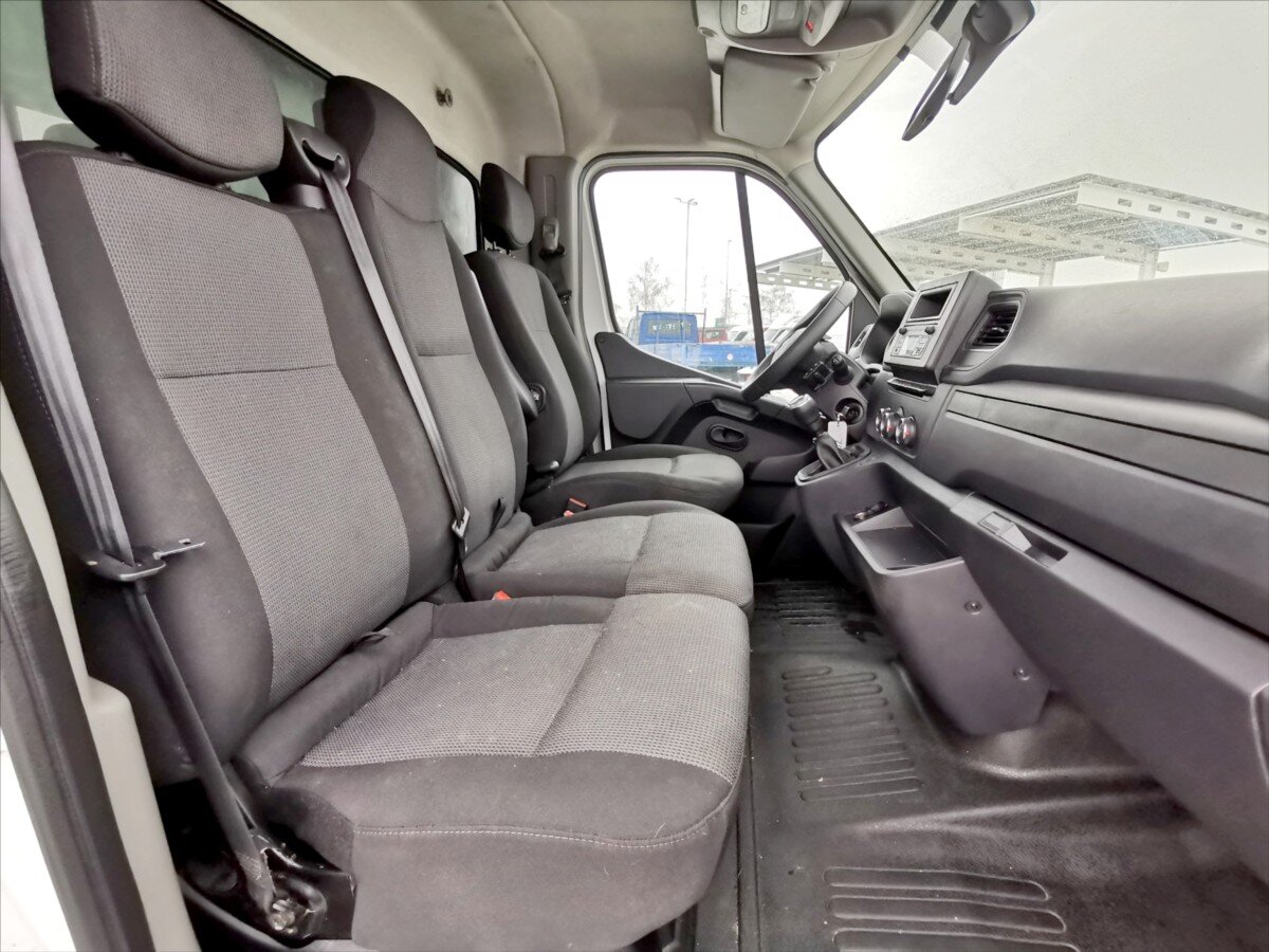 Renault Master Valník 2,3 l 120 kw