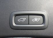 Volvo XC40 SUV 2,0 l 120 kw