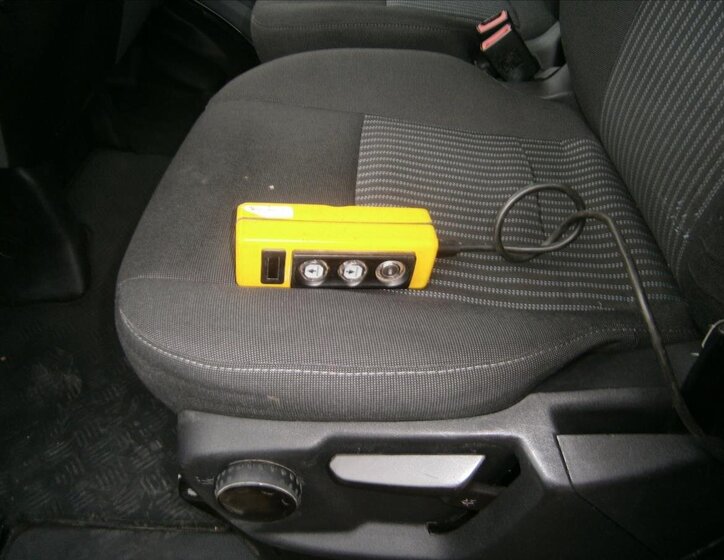 Ford Transit Sklápěč 2,2 l 92 kw