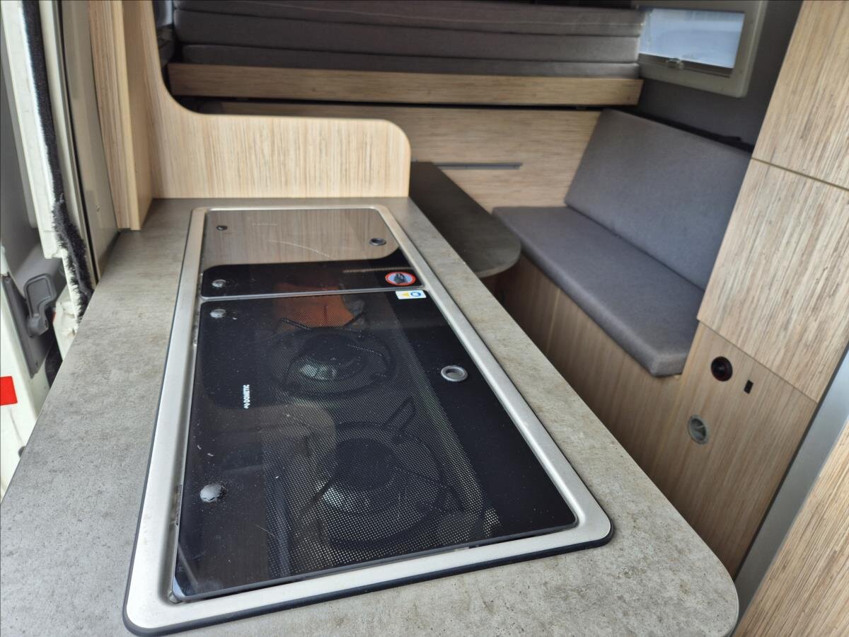 Peugeot Ostatní Ostatní 2,0 l 120 kw