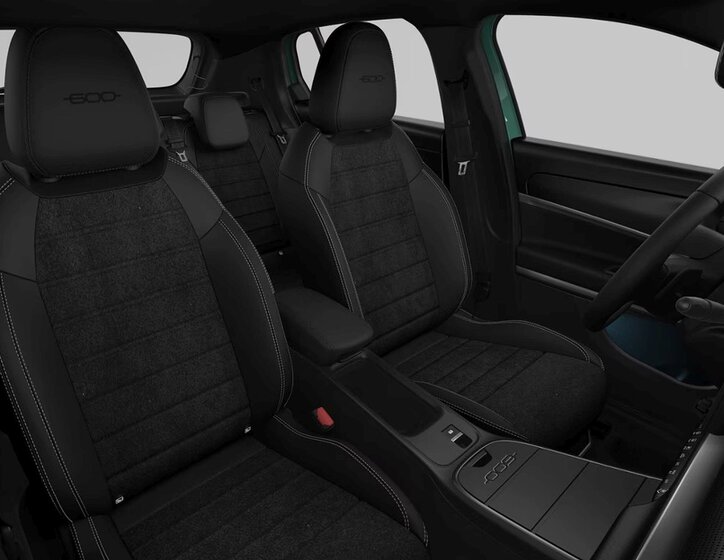 Fiat 600 Hatchback 1,2 l 107 kw