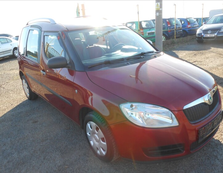 Škoda Roomster 2