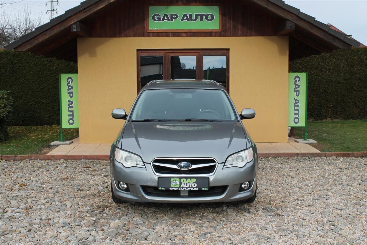 Subaru Legacy Kombi 2,0 l 121 kw