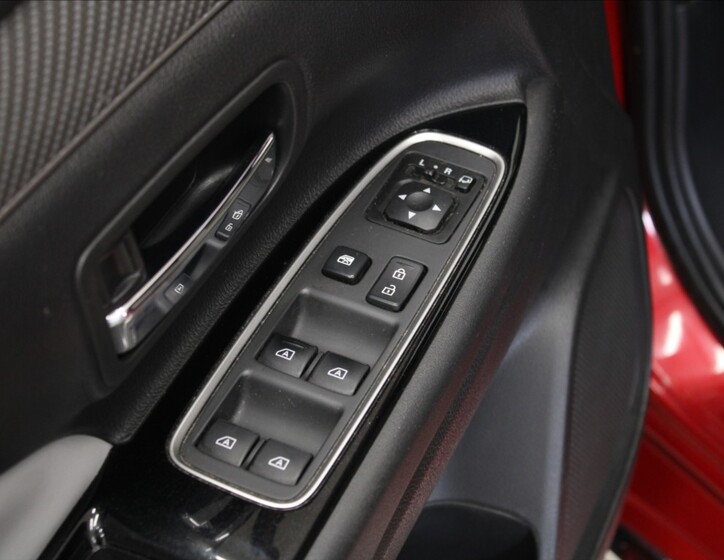 Mitsubishi Outlander 17