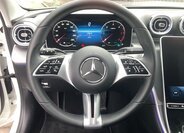 Mercedes-Benz Třídy C Kombi 2,0 l 120 kw