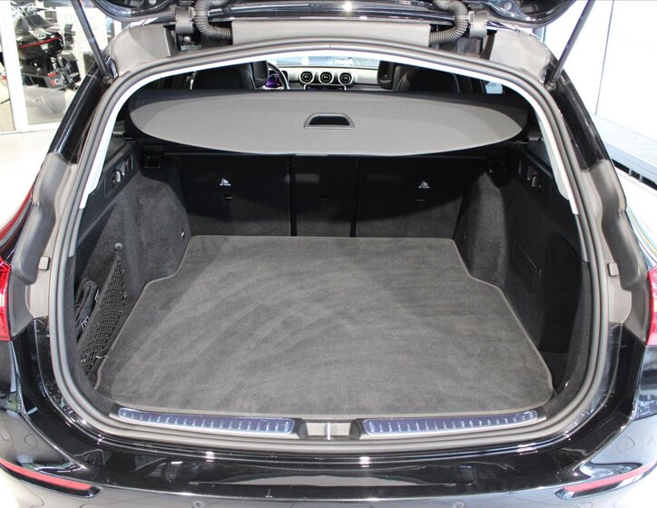 Mercedes-Benz Třídy C 24