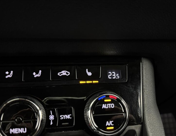 Škoda Karoq SUV 2,0 l 110 kw