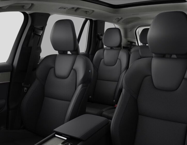 Volvo XC90 SUV / Terénní 2,0 l 228 kw