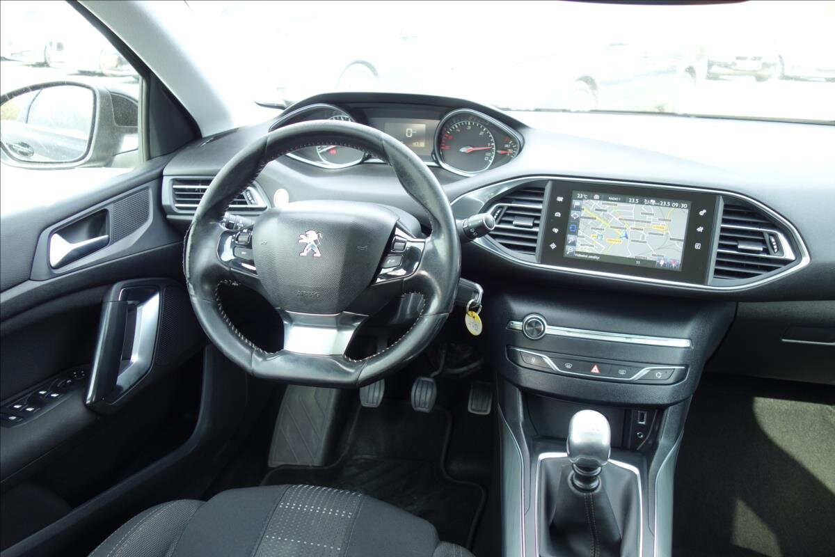 Peugeot 308 Kombi 1,6 l 88 kw