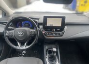 Toyota Corolla Sedan / Limuzína 1,5 l 92 kw