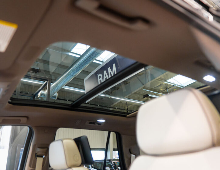 GMC Yukon SUV 6,2 l 313 kw