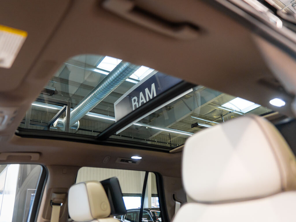 GMC Yukon SUV 6,2 l 313 kw