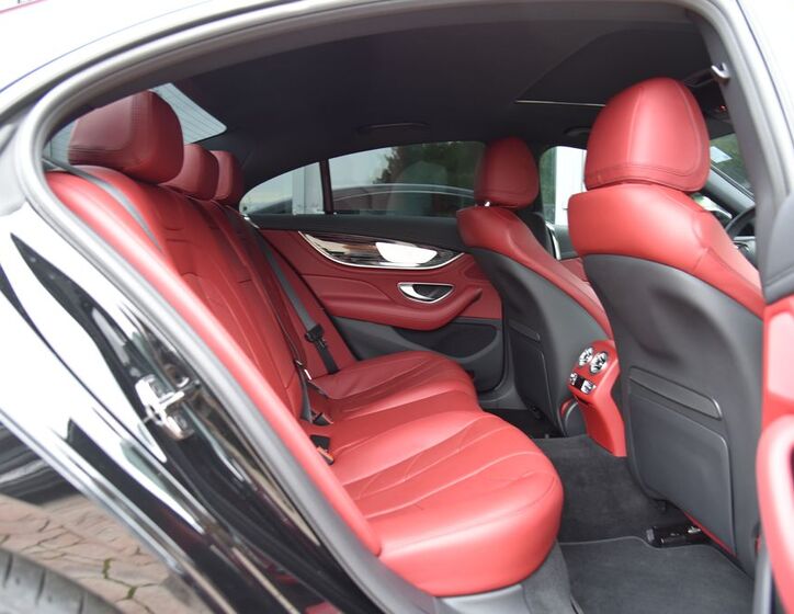 Mercedes-Benz CLS 28