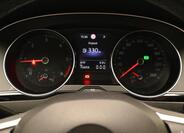 Volkswagen Passat 16