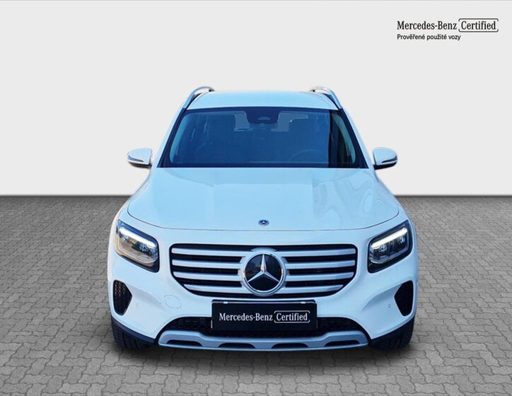 Mercedes-Benz GLB 8