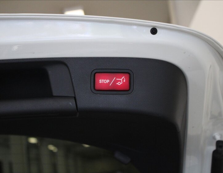 Mercedes-Benz GLA SUV / Terénní 2,0 l 155 kw