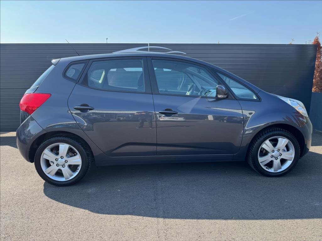 KIA Venga MPV 1,6 l 91 kw