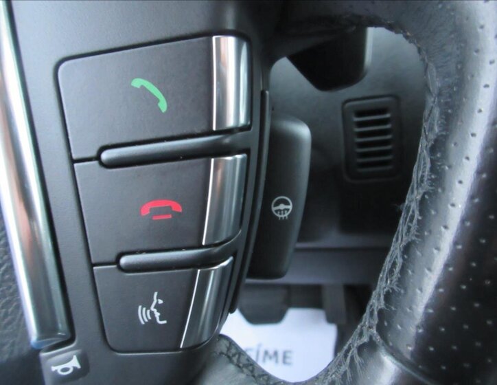 Land Rover Range Rover Sport SUV / Terénní 3,0 l 188 kw