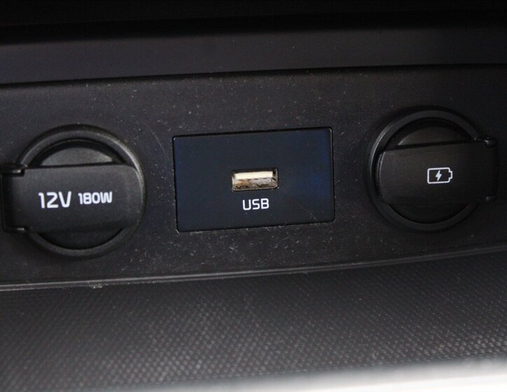 KIA Ceed Hatchback 1,5 l 117 kw