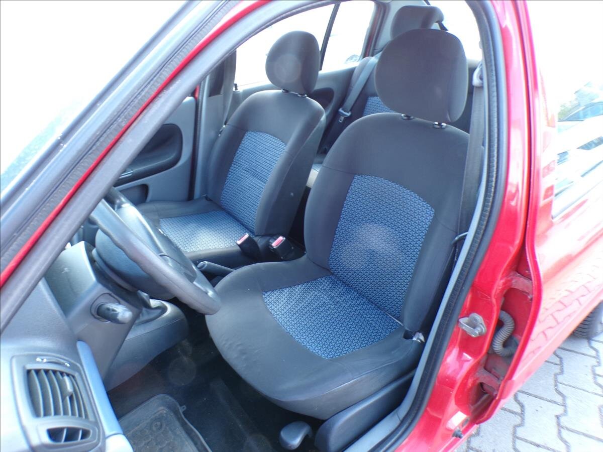 Renault Thalia Sedan / Limuzína 1,1 l 55 kw