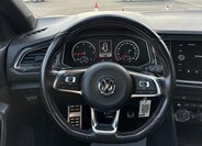 Volkswagen T-Roc SUV / Terénní 2,0 l 140 kw