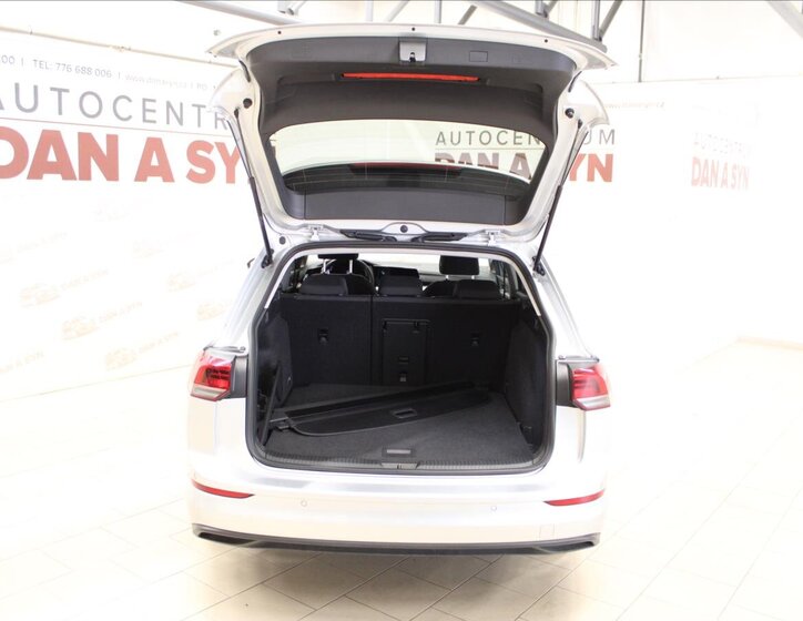 Volkswagen Golf Kombi 1,5 l 110 kw