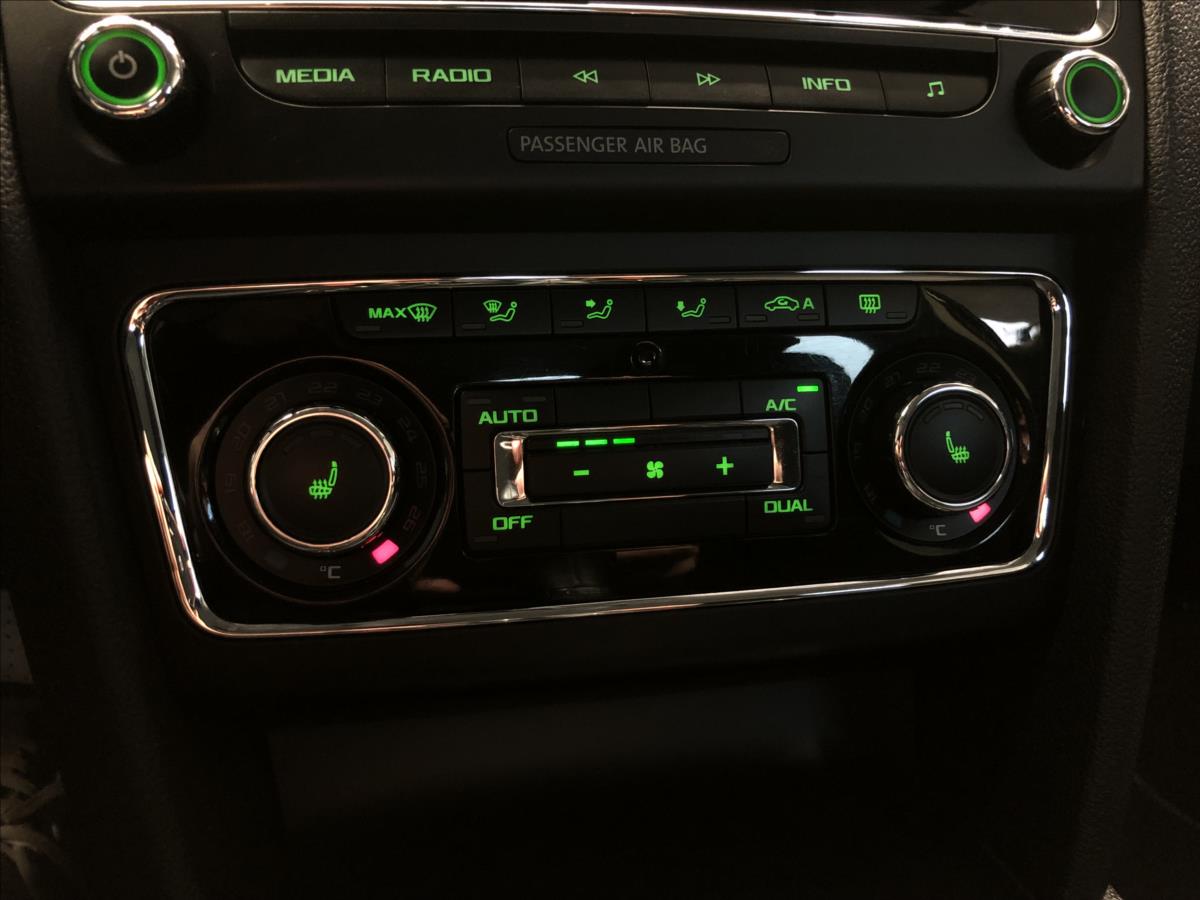 Škoda Superb Hatchback 2,0 l 103 kw