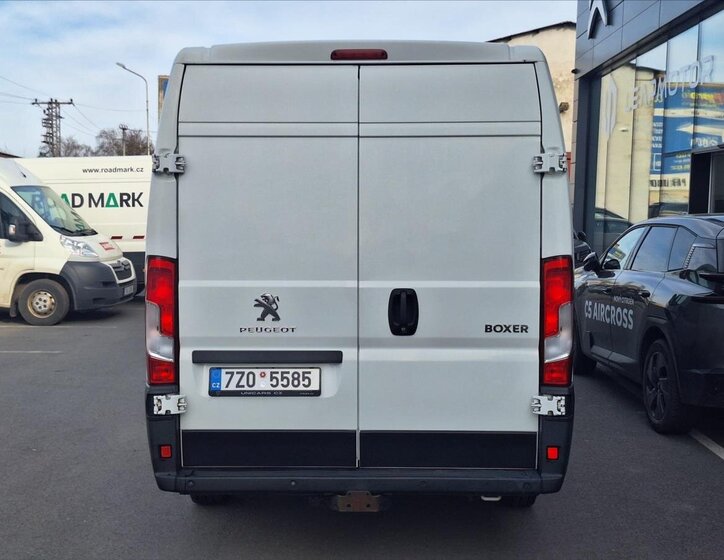 Peugeot Boxer Skříň 2,2 l 121 kw