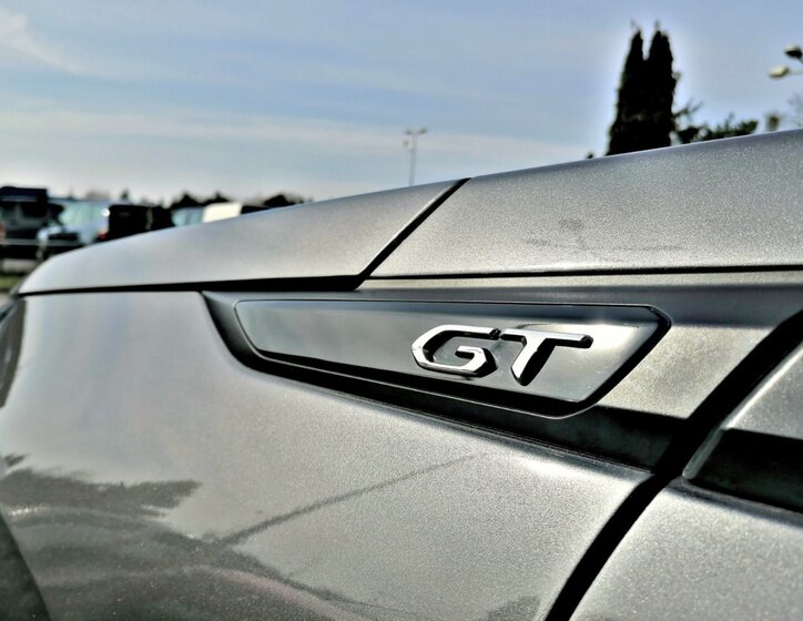 Peugeot 2008 SUV / Terénní 1,2 l 96 kw