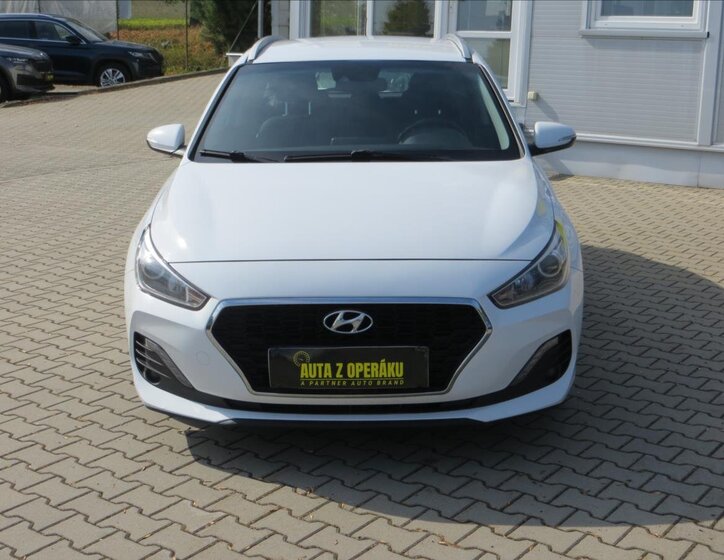 Hyundai i30 Kombi 1,6 l 85 kw