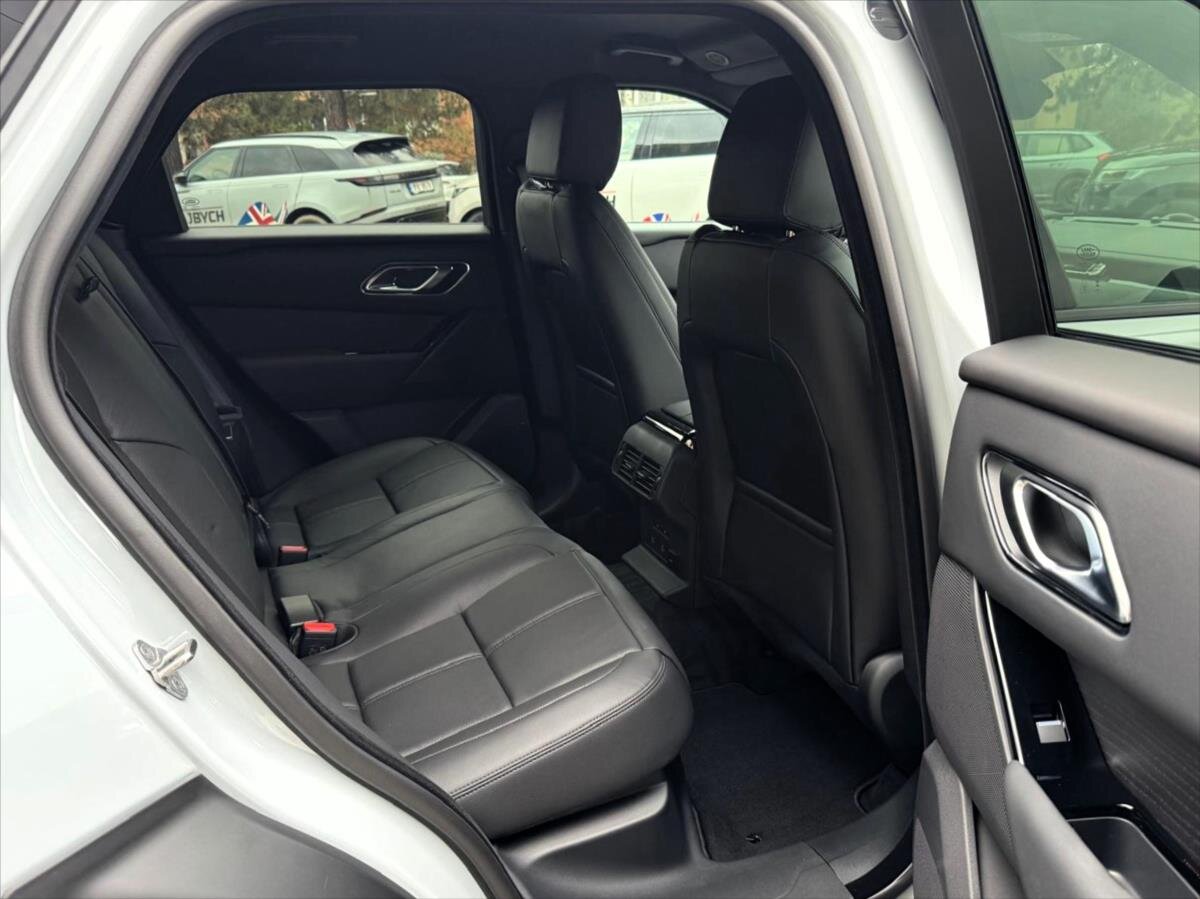 Land Rover Range Rover Velar SUV 2,0 l 150 kw
