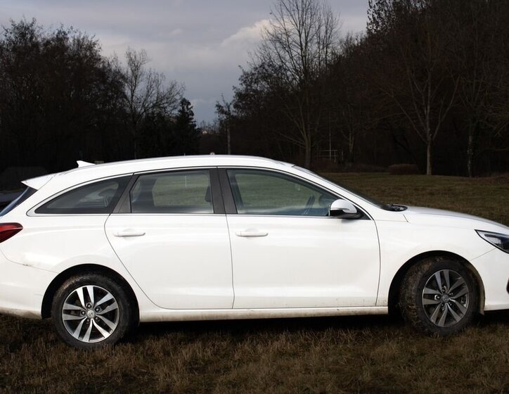 Hyundai i30 Kombi 1,6 l 85 kw