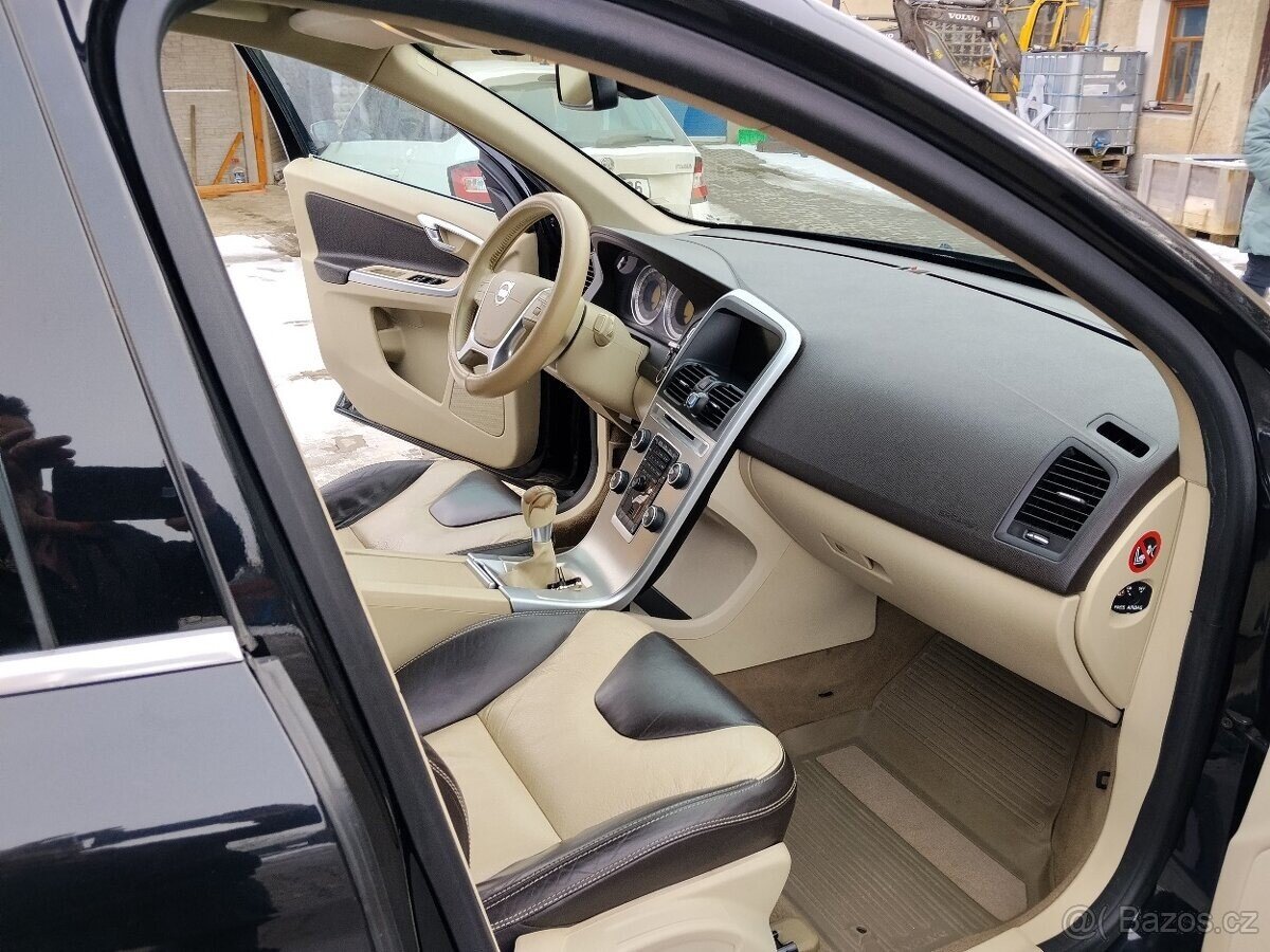 Volvo XC60 SUV 0,0 0