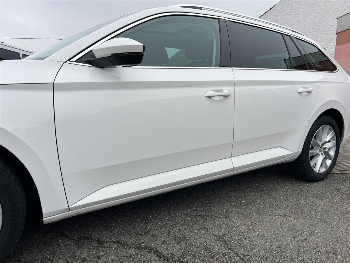 Škoda Superb Kombi 2,0 l 110 kw