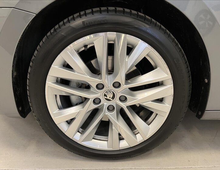 Škoda Octavia Kombi 2,0 l 110 kw