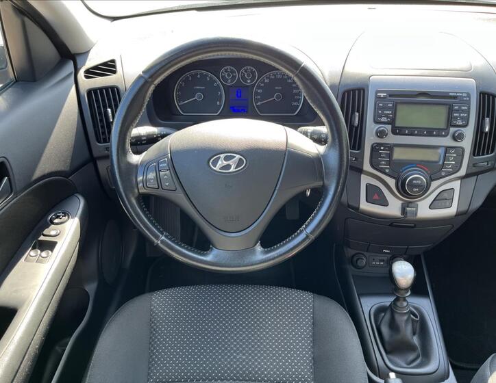 Hyundai i30 14
