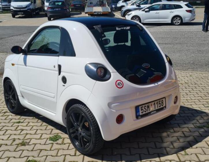 Microcar DUE 7