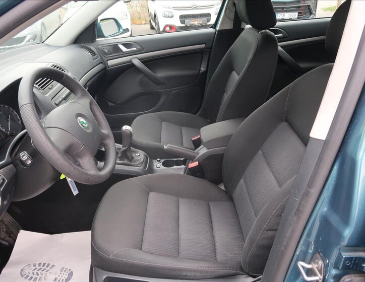 Škoda Octavia Kombi 2,0 l 103 kw