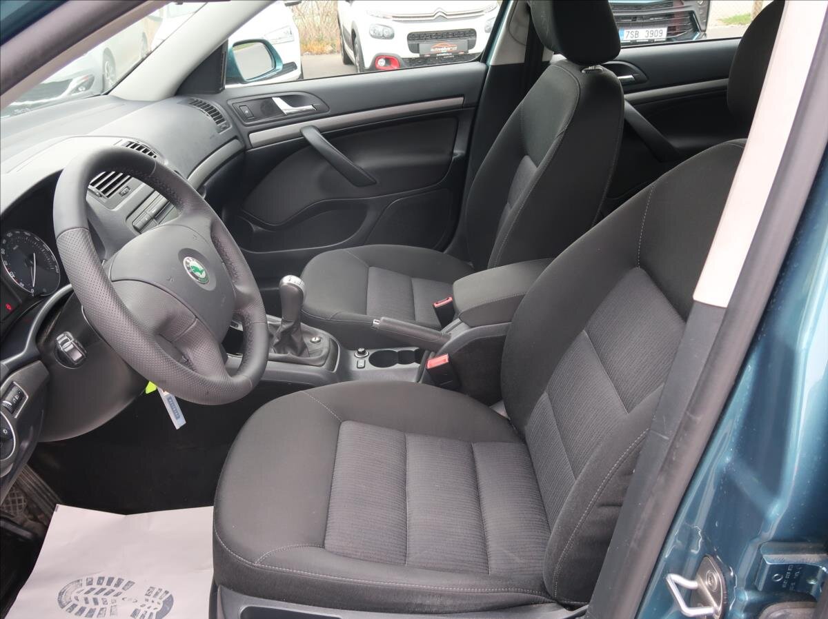 Škoda Octavia Kombi 2,0 l 103 kw