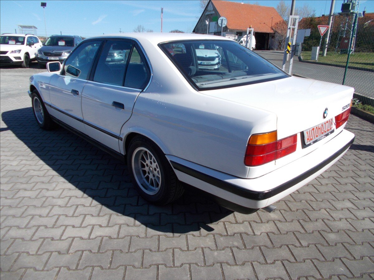 BMW Řada 5 Sedan / Limuzína 2,0 l 95 kw