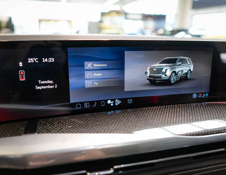 Cadillac Escalade SUV / Terénní 6,2 l 508 kw