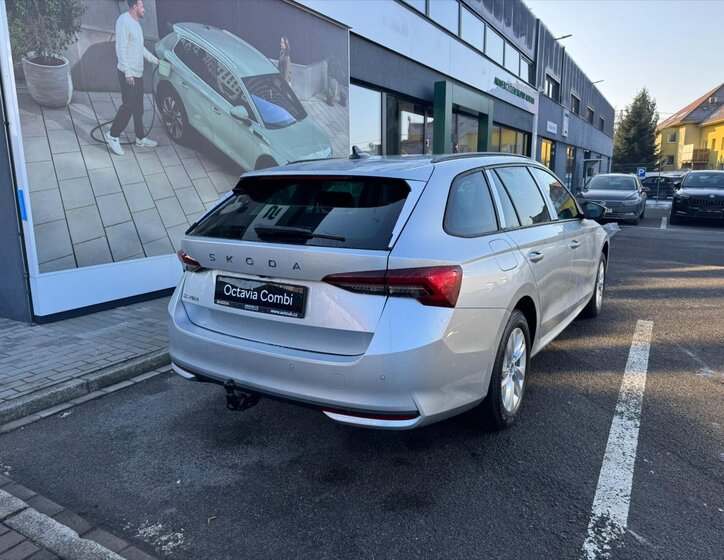 Škoda Octavia Kombi 1,5 l 85 kw