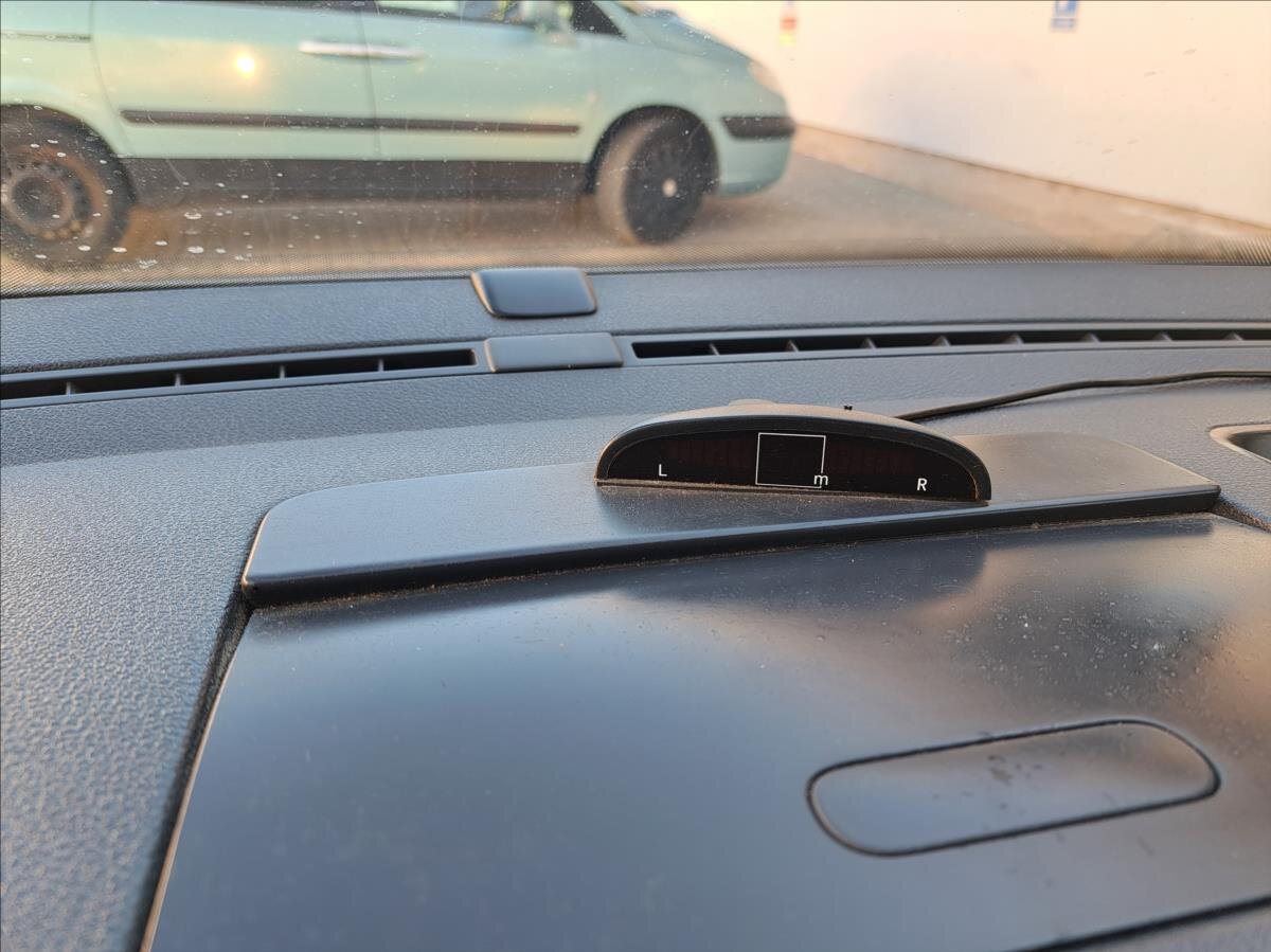 Volkswagen Caddy Kombi 1,9 l 77 kw