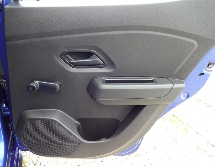 Dacia Sandero Hatchback 999,0 67 kw