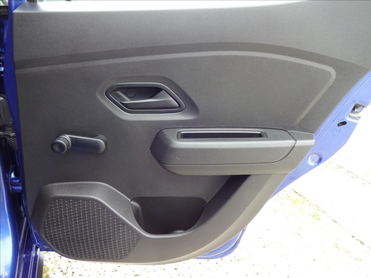 Dacia Sandero Hatchback 999,0 67 kw