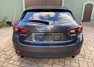 Mazda 3 5